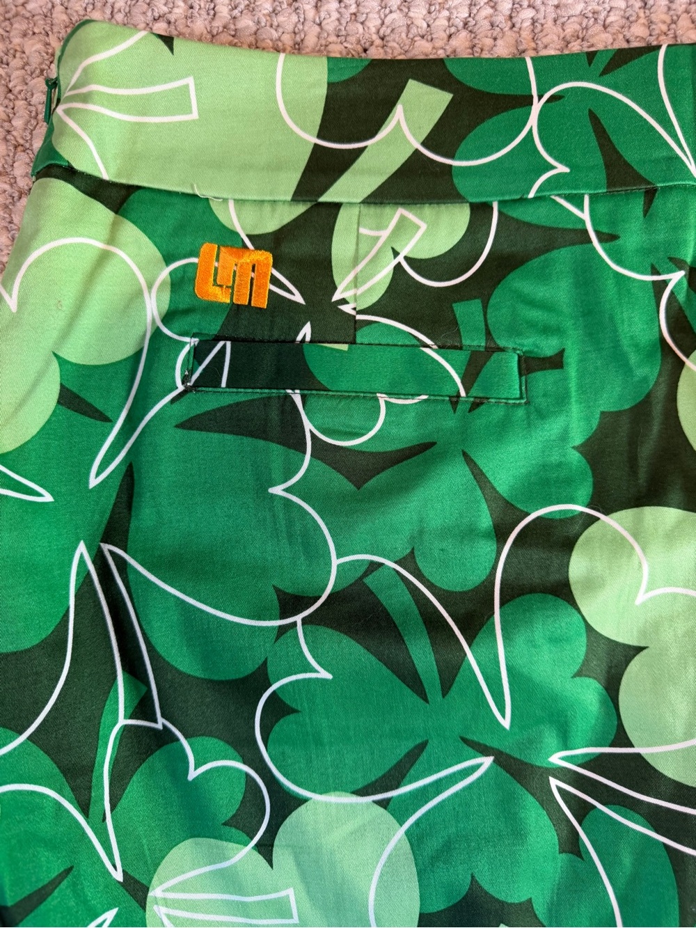 Loudmouth NWOT Golf Lucky Shamrock Clover Skort Green Size 12 - Picture 6 of 12